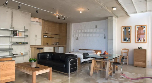 Junior Suite City Centre Studios