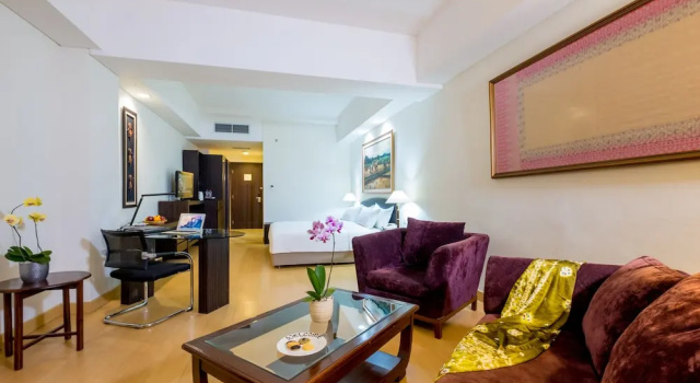 Полулюкс с видом на бассейн Sintesa Peninsula Hotel Palembang