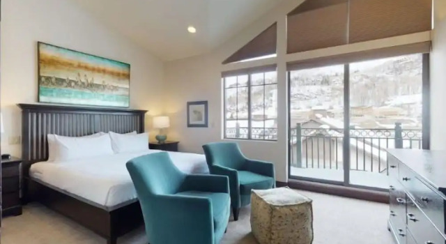 Vail Lionshead Village 3 Bedroom Plus Den With Mountain View, Забронировать Апартаменты/квартира Отели Вейл с парковкой, Парковка
