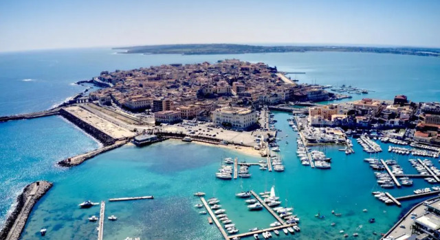Апартаменты La Gorgone Ortigia Suites