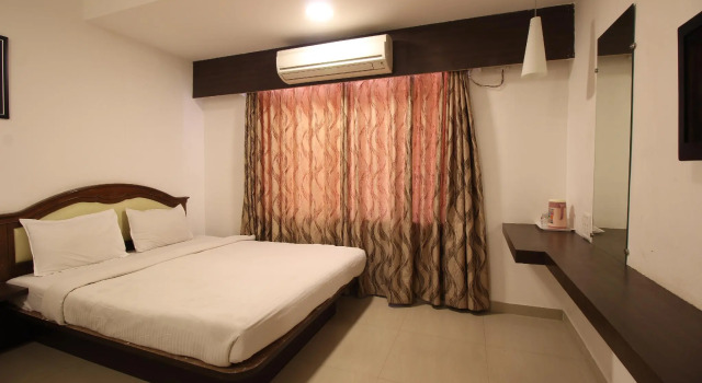 Saish Hotel Shirdi, Забронировать Отель Недорогие отели штата Махараштры, недорого