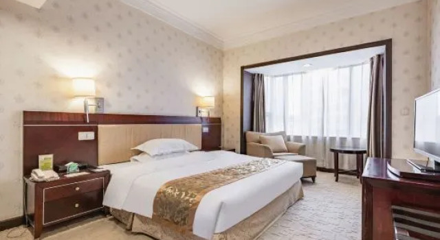 Люкс Executive Y Hotel (Taiyuan Jiefang Road Liuxiang Kaihua Temple Metro Station)