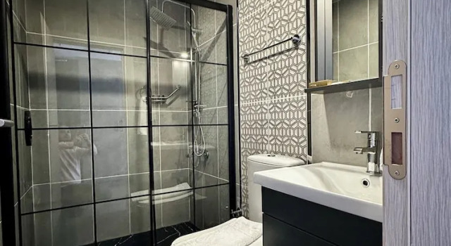 Номер Economy GRANDROYAL HOTEL