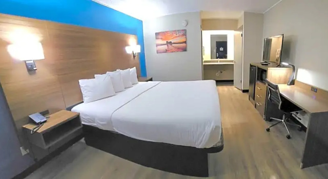 Номер Standard SureStay Studio by Best Western Victoria
