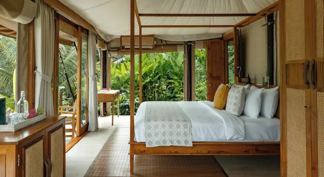 Тент с балконом Nadi Nature Resort