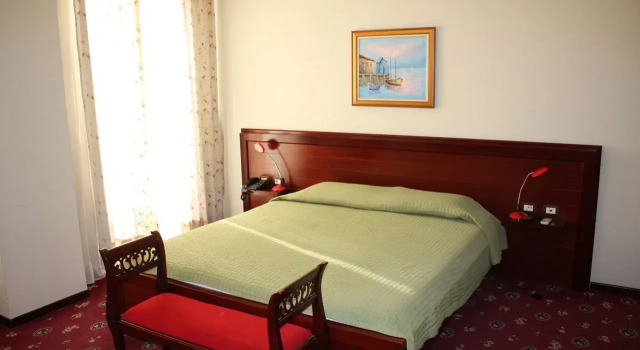 Vila Duraku, Забронировать Отель Бизнес-отели Саранда, 4* 5*