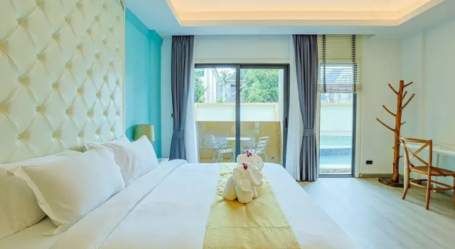 Двухместный номер Deluxe с балконом и с видом на бассейн Aqua Resort Aonang Krabi