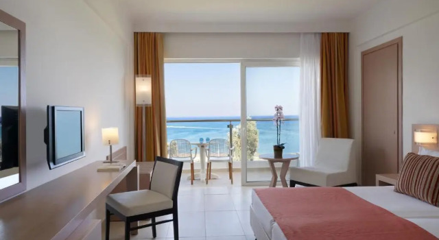 Номер Deluxe Kolymbia Beach Hotel
