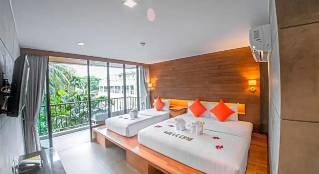 Трёхместный номер Standard J4 Samui Hotel - Chaweng Beach