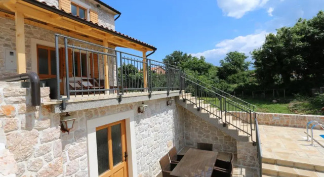 Villa Klimno, Varaa Villa Hotellit Kvarner Islands uima-altaalla, Uima-allas