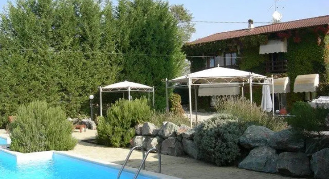 Osteria Dei Fiori, Varaa Hotelli Cortiglione Monferrato