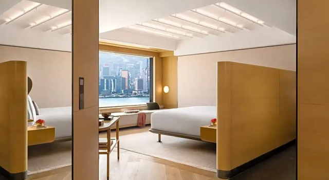 Двухместный люкс Studio с видом на гавань Regent Hong Kong