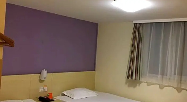 Двухместный номер Business 7Days Inn Changshou Road Subway station