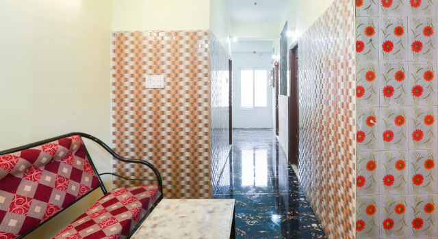 OYO 69135 Ayyans Residency