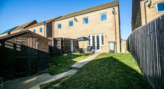 Broughton House with Free Parking, Garden & Smart TV with Netflix by Yoko Property, Rezervați Hotel Broughton Buckinghamshire