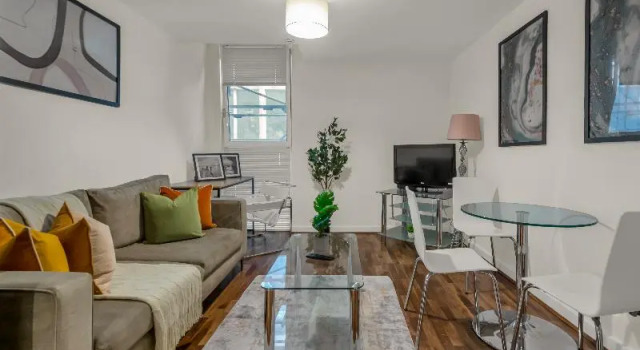Lamb's Passage Elegant One Bed Apartment, Забронировать Апартаменты/квартира Лондон Большой Лондон, рядом с Железнодорожная станция Олд-Стрит