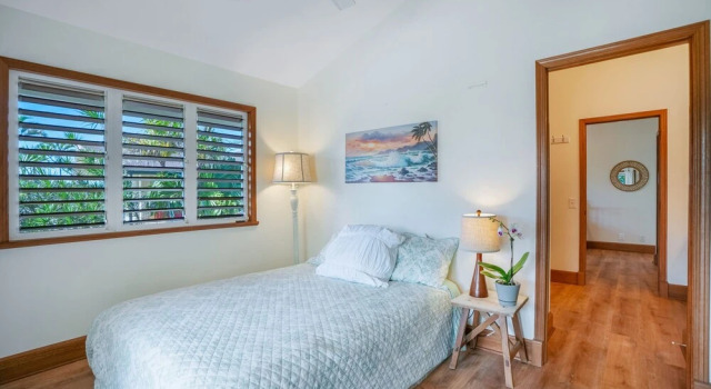 Liho Kai 4 Bedroom Home by RedAwning
