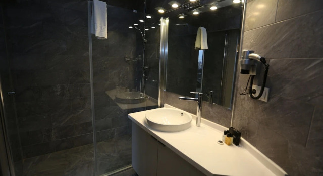 Люкс Deluxe Molton Nisantasi Suites