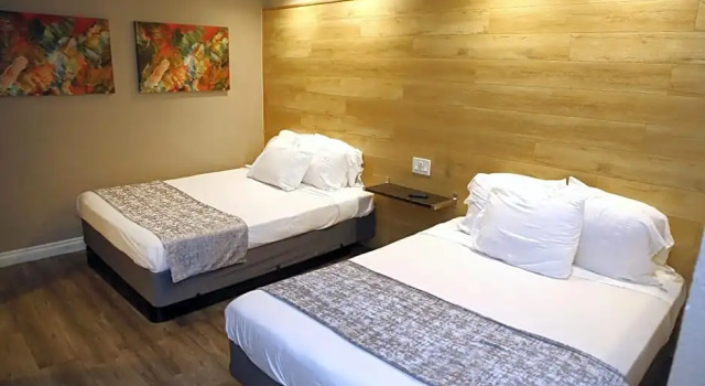 Номер Deluxe Anaheim Executive Inn & Suites