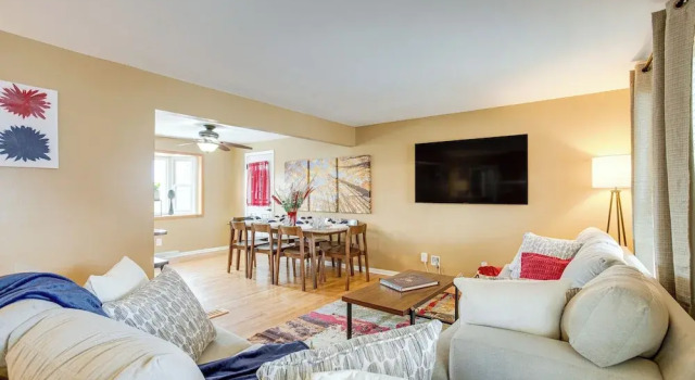 Коттедж Gather Family! Home w/ Fenced Yard in Wheat Ridge