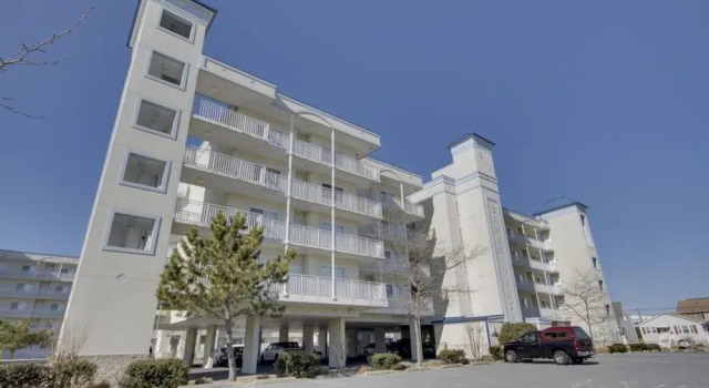 Bahia Vista II 202 - 3 Br Condo