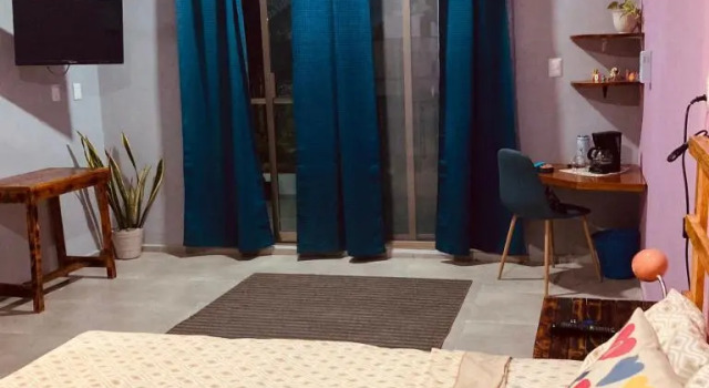 Двухместный номер Standard с балконом Almendrita Habitación I