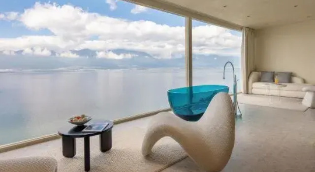 Люкс Yueyue Tingfeng Cliff Seaview Villa (Dali Bohai Haidongfang Shop)