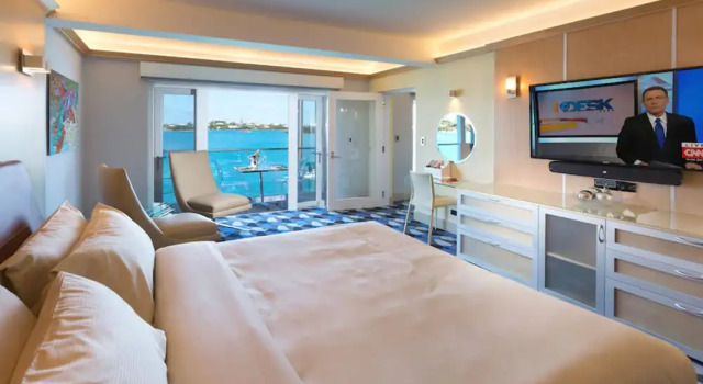 Двухместный номер Executive с балконом и с видом на гавань Inverurie Executive Suites