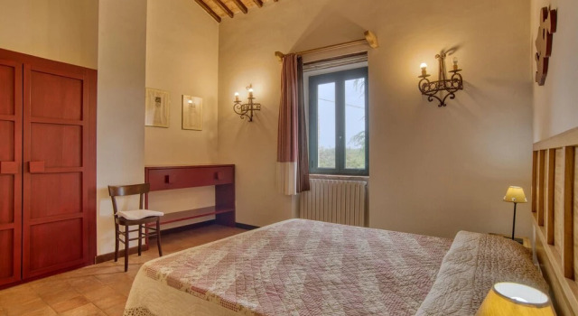 Alfina 1, Rezervasyon Daire Tuscia otoparklı oteller, Otopark