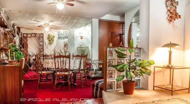 Люкс с балконом Machu Picchu Suites