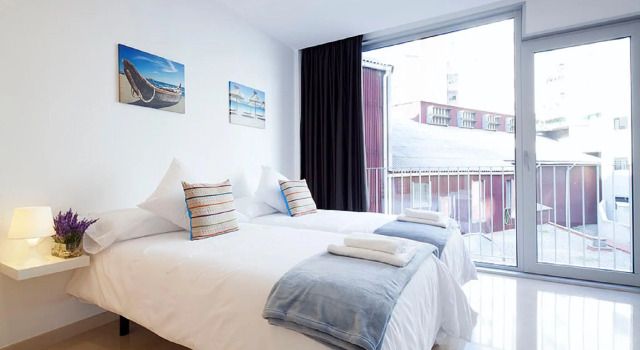 Charmsuites Nou Rambla Apartments