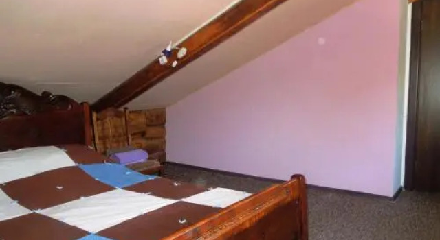 Mtkvari Hostel, Забронировать Хостел Мтацминда Тбилиси, рядом с Tеатр имени Марджанишвили