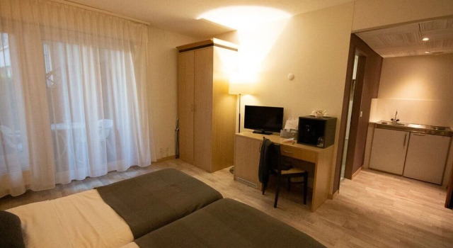 Двухместный номер Standard с балконом Hotel De La Vieille Tour