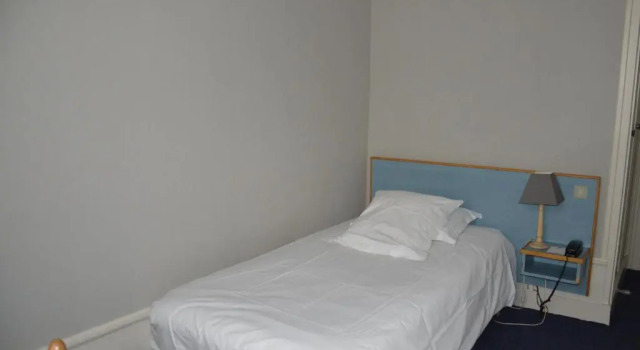 Одноместный номер Standard Grand Hotel de LUnivers