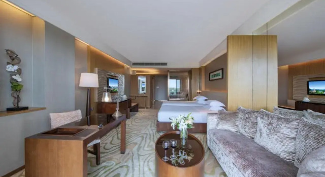 Двухместный номер Standard с видом на озеро Mission Hills Hotel Resorts Dongguan