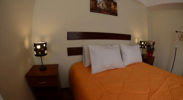 Apartamento familiar 3 habitaciones con vista al patio ECO APARTS