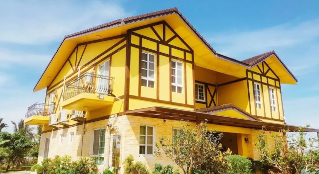 Provence Coffee Manor Bed And Breakfast