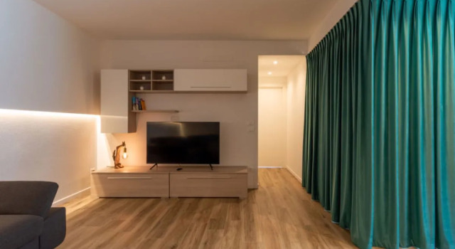Brezza Di Lago (Lmz330), Buchen Sie Hotel Verceia Veltlin