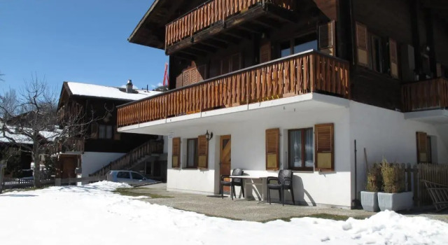 Haus Sandra, Забронировать Отель Отели Goms с парковкой, Парковка