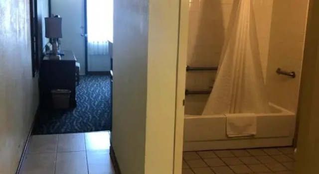 Standard- dobbelt værelse med haveudsigt Capes Hotel