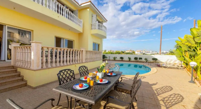 Вилла Protaras Posidon By The Sea