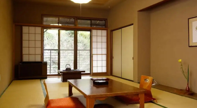Номер Standard Sakahijiri gyokushoen