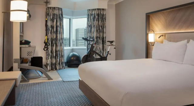 Двухместный номер Five Feet to Fitness Hilton Glasgow