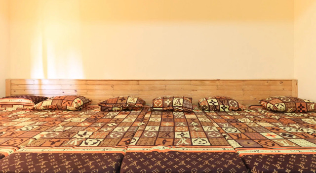 Cama en dormitorio compartido IMK Inn by Obech