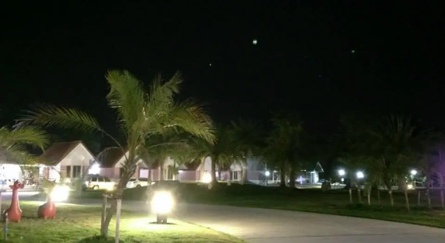 Maingam Resort Uthaitani, Prenota Resort Nam Song 