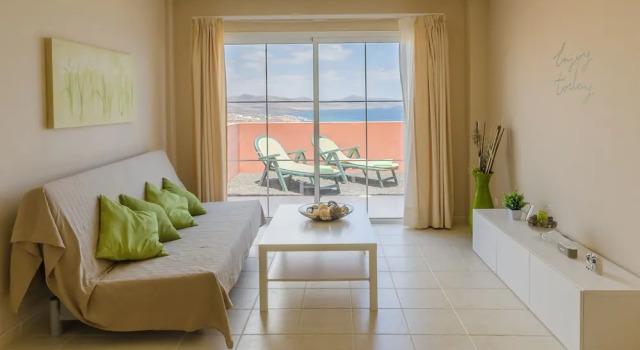 New & Modern Flat with Ocean View & Free Wifi - Sotavento Beach, Costa Calma (G), Prenota Hotel Hotel a Fuerteventura con parcheggio, Parcheggio