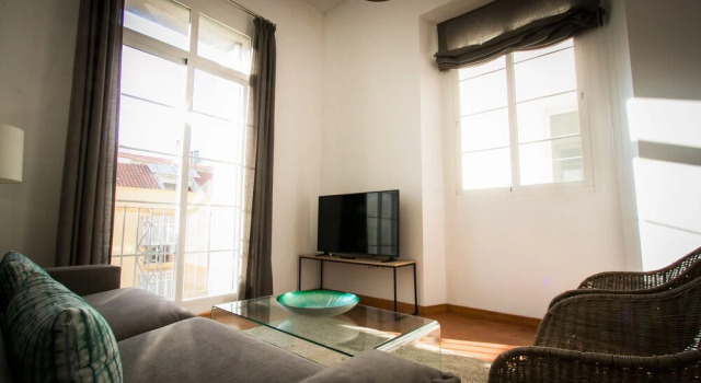 Holidays2Malaga Alameda Premium, Забронировать Отель Отели Малаги с парковкой, рядом с Centro Comercial Larios Centro, Парковка