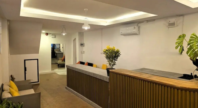 Hideout Hostel 2, Забронировать Хостел Отели Ко-Пханган с парковкой, рядом с Вечеринка «Праздник полной луны» на пляже Хаад-Рин, Парковка