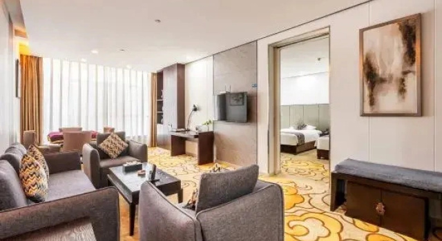 Четырёхместный люкс Deluxe Hengyuan International Hotel