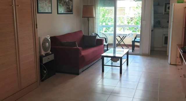 UHC Alborán Apartments